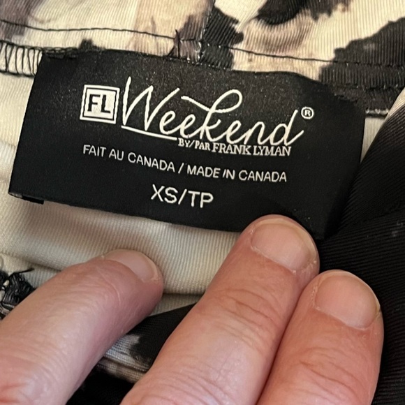 🖤 FRANK LYMAN WEEKEND – XS – Black & White Abstract Hoodie - Picture 2 of 12